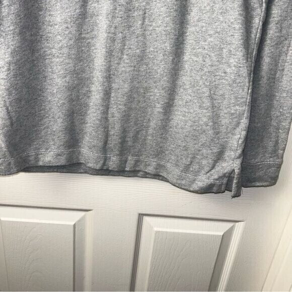 J.Crew Gray Pullover Quilted Suede Elbow Patch Preppy Crewneck Sweatshirt Small - Picture 4 of 8